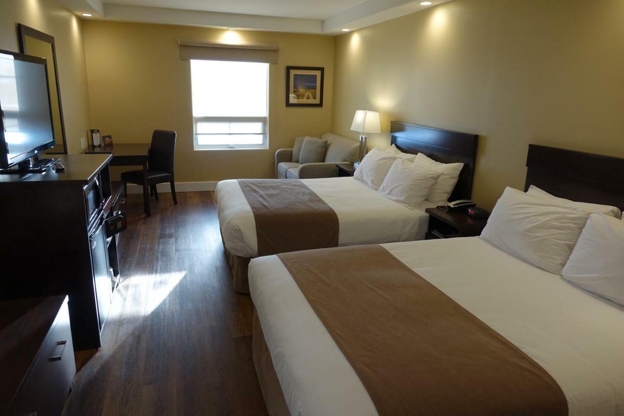 Hotel Chateau Louis & Conference Centre Edmonton