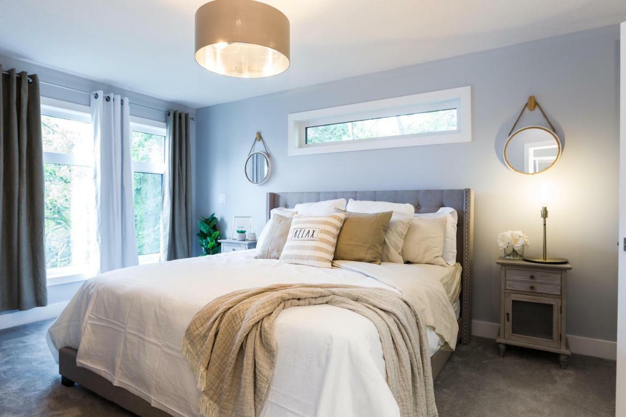 Holiday home Contemporary Haven: Extended With Modern Comforts Edmonton