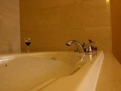 Hilton Garden West 3* Edmonton