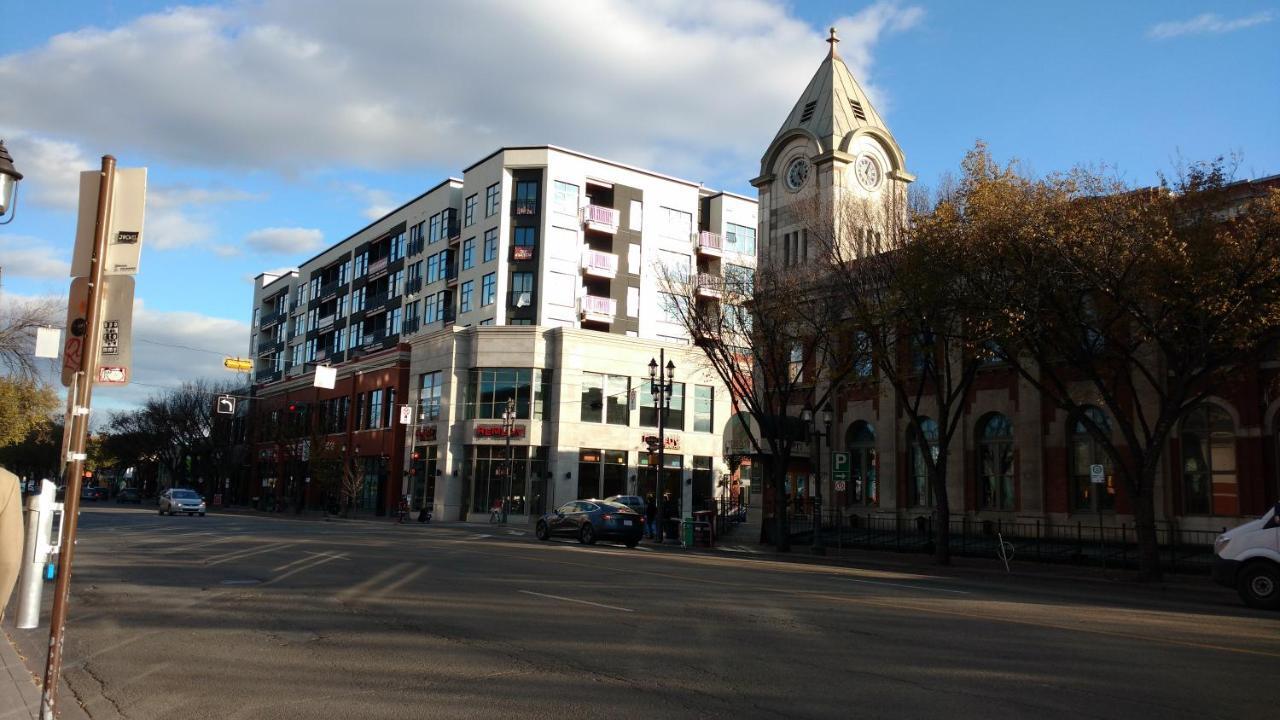 Homestay U Of A Homestay, Trails & Whyte Ave