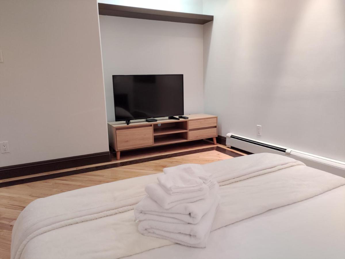 Apartment Luxury One Bed/bath W/ Parking On Whyte Ave Edmonton
