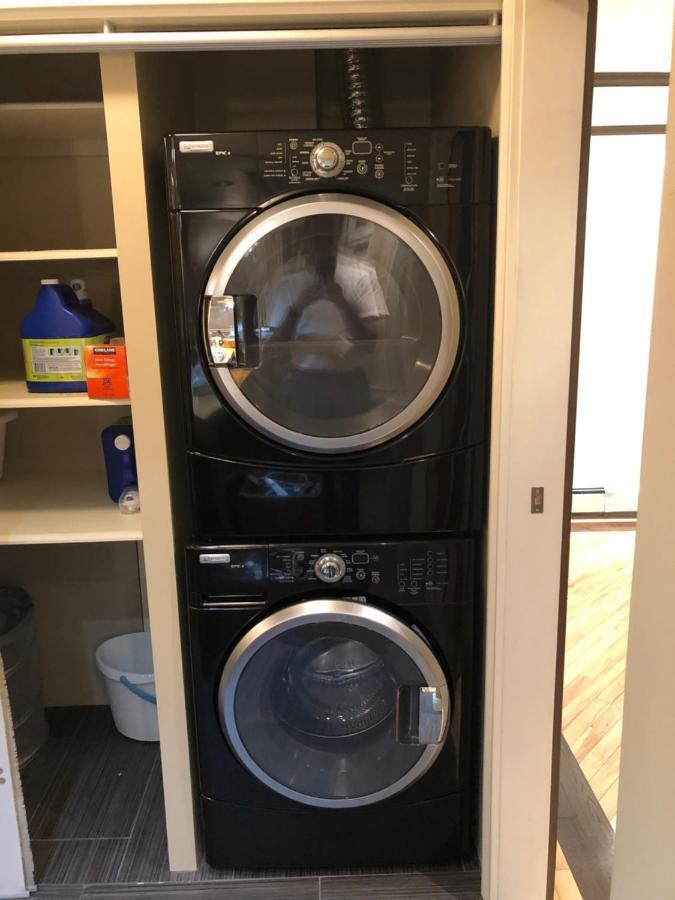 Luxury One Bed/bath W/ Parking On Whyte Ave Apartment *