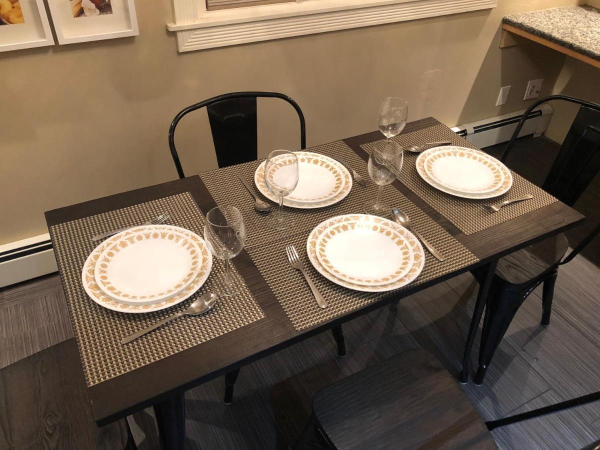 Luxury One Bed/bath W/ Parking On Whyte Ave Apartment