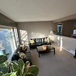 Spacious & Private Retreat Near West Edmonton Mall