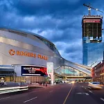 Historical Building 1Br 1Ba Walk To Rogers Place