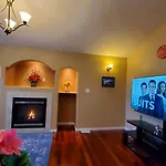 We 4 You 3Bed 6 Sleep Ac Free Garage Parking