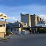 Radisson Hotel & Conference Centre Edmonton