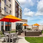 Courtyard By Marriott Edmonton West