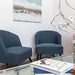 Modern Executive Home-Sleeps12-Kingbeds-Fullhouse