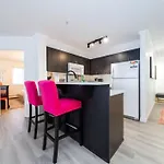 The Neon Palace - Kingbed - Fireplace - Netflix - Ug Park