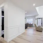 Spacious & Convenient Big House