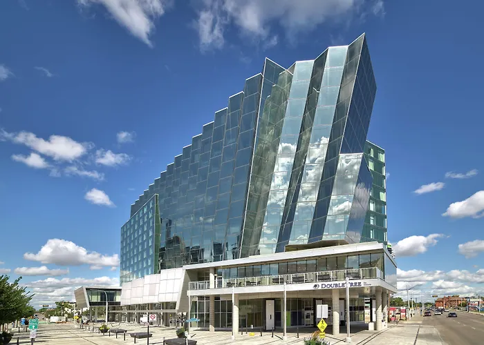 Doubletree By Hilton Edmonton Downtown