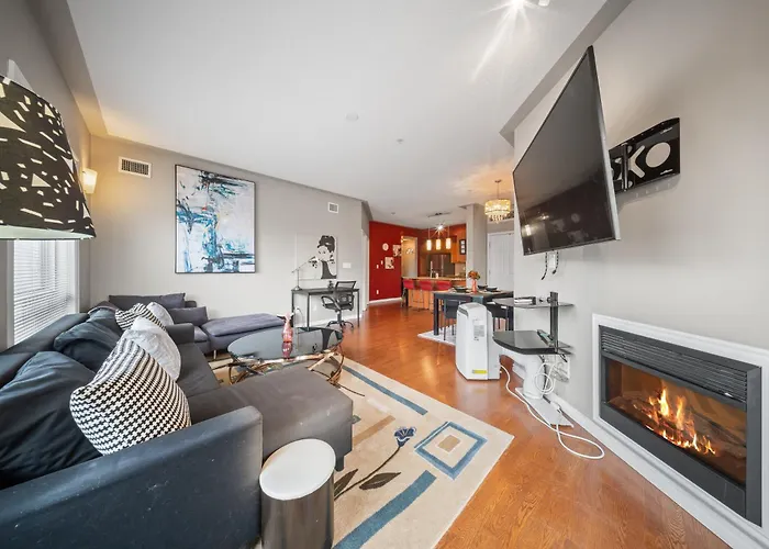 Ice District 2Bed Condo, Rogers Place