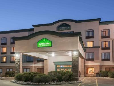 Wingate By Wyndham - West Hotel Edmonton
