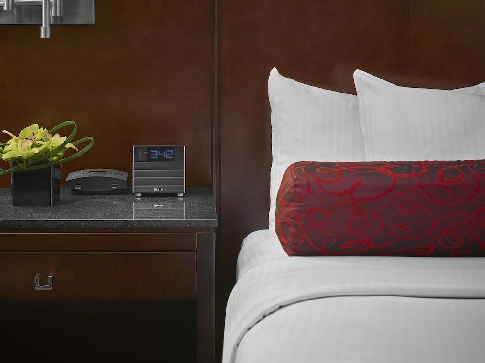 Matrix Hotel Edmonton