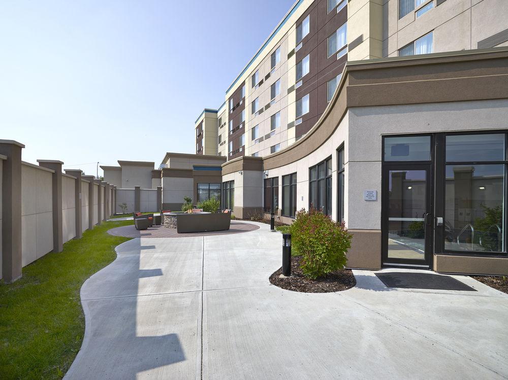 Hotel Courtyard By Marriott West Edmonton