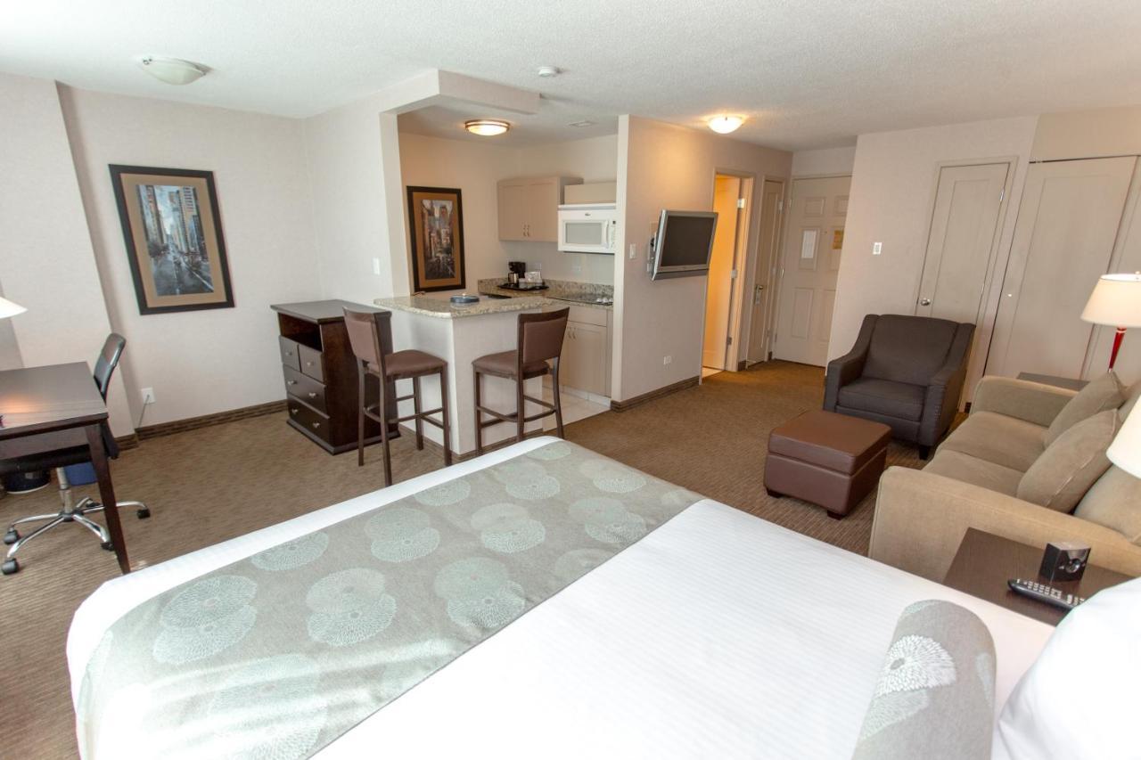 Campus Tower 3* Edmonton