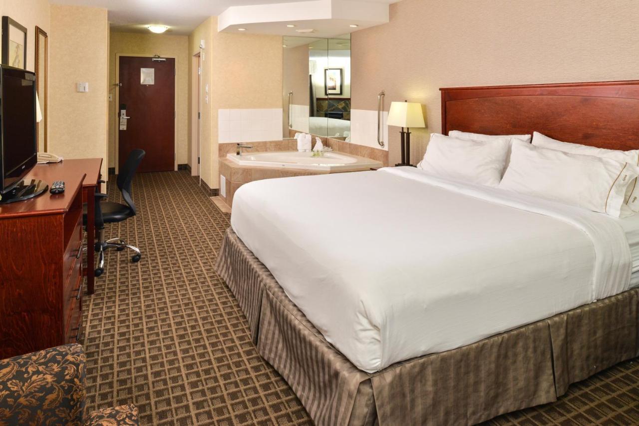 Express North By Ihg Hotel 3*