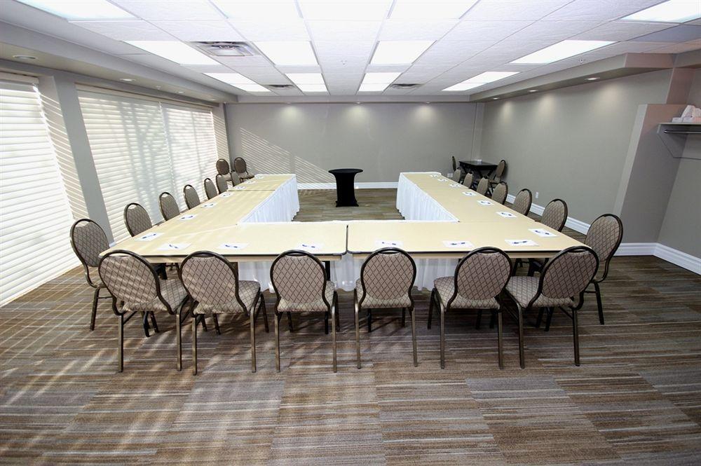 Canterra 3* Edmonton