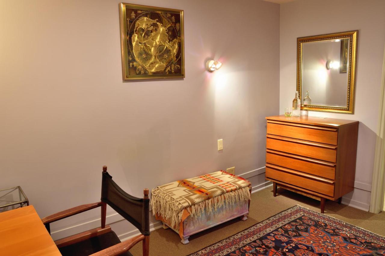 Mediterranean Bed & Breakfast Edmonton