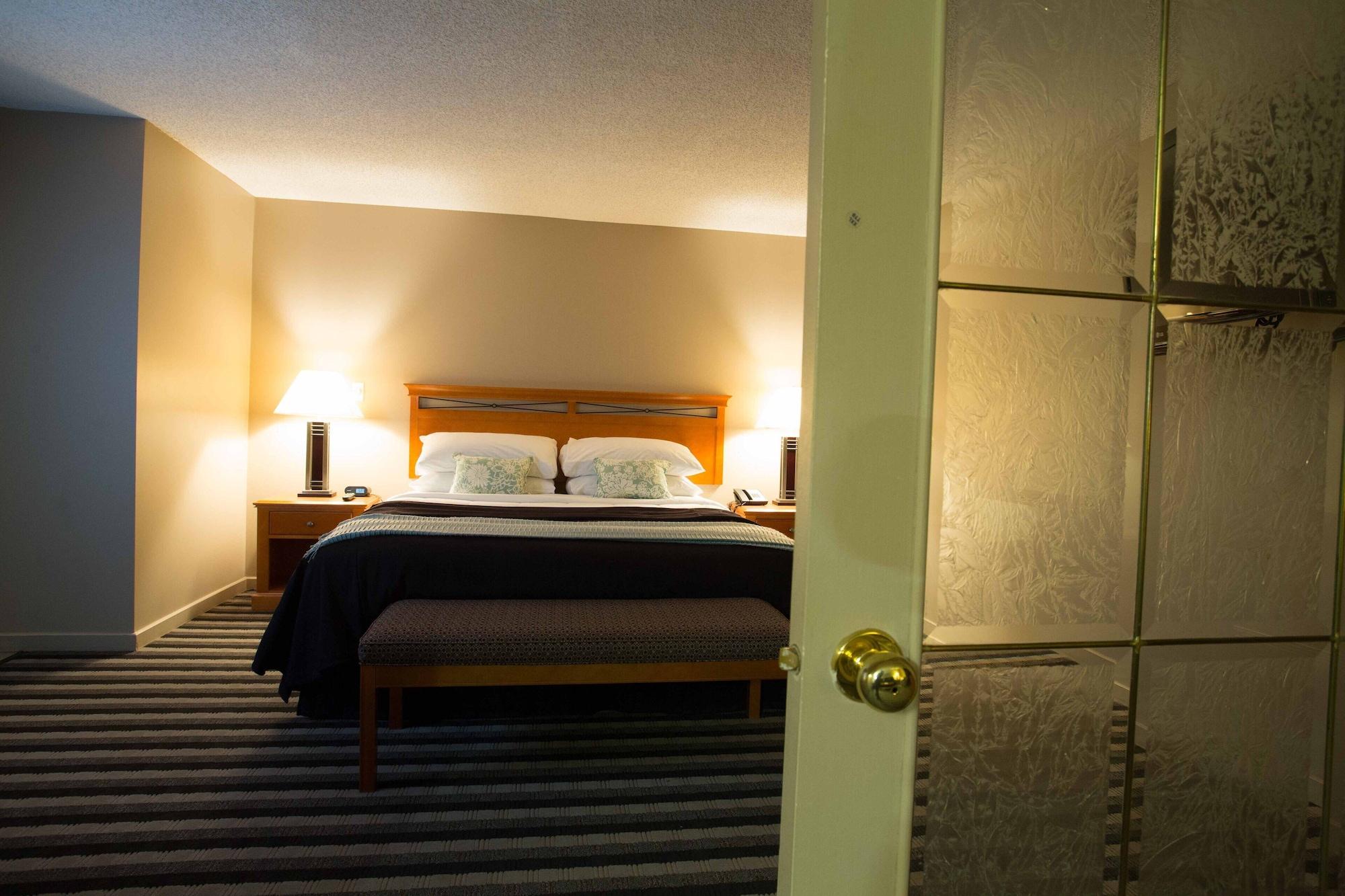Royal West Edmonton, Trademark Collection By Wyndham Edmonton