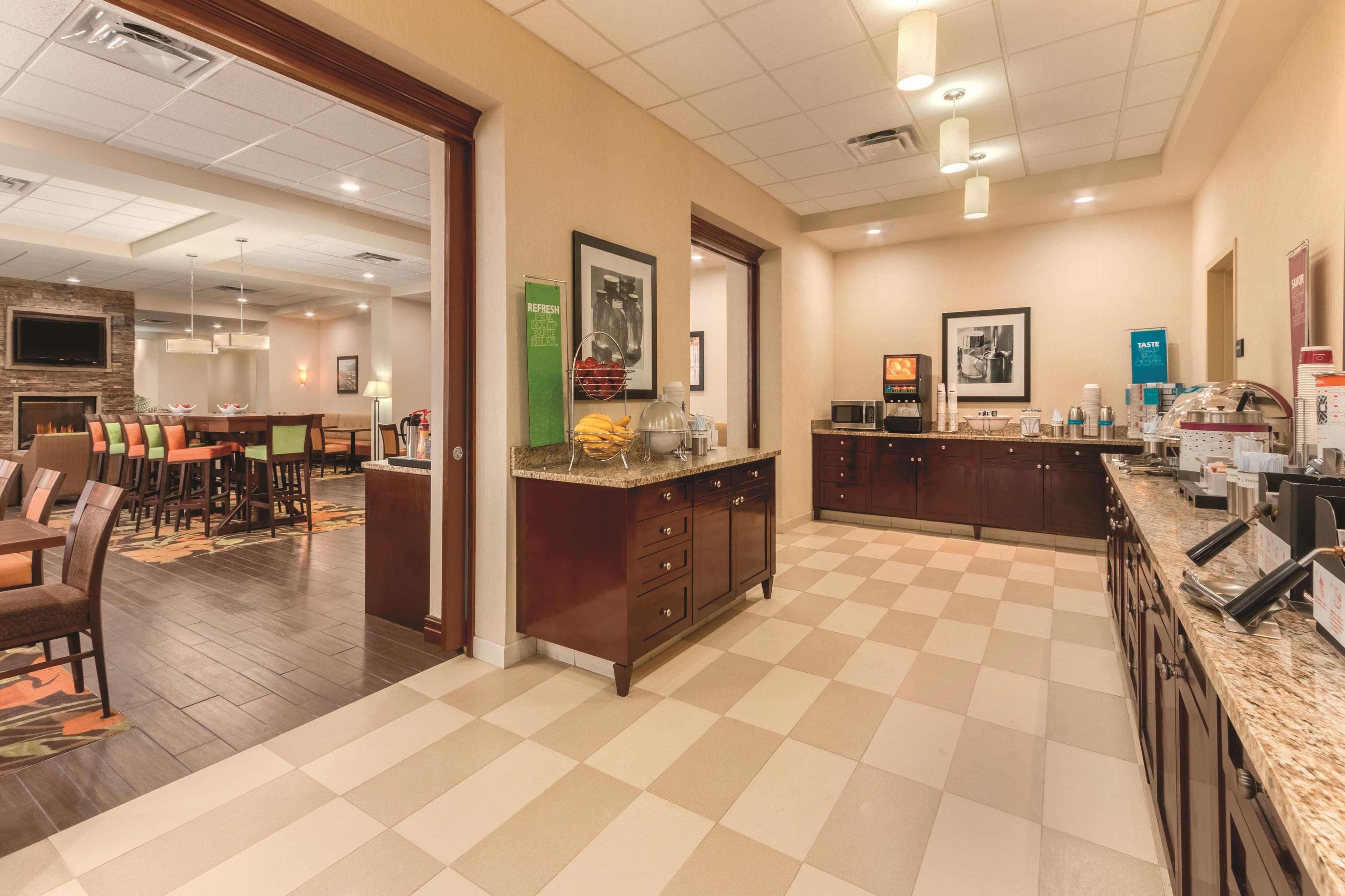 Hampton By Hilton South Edmonton