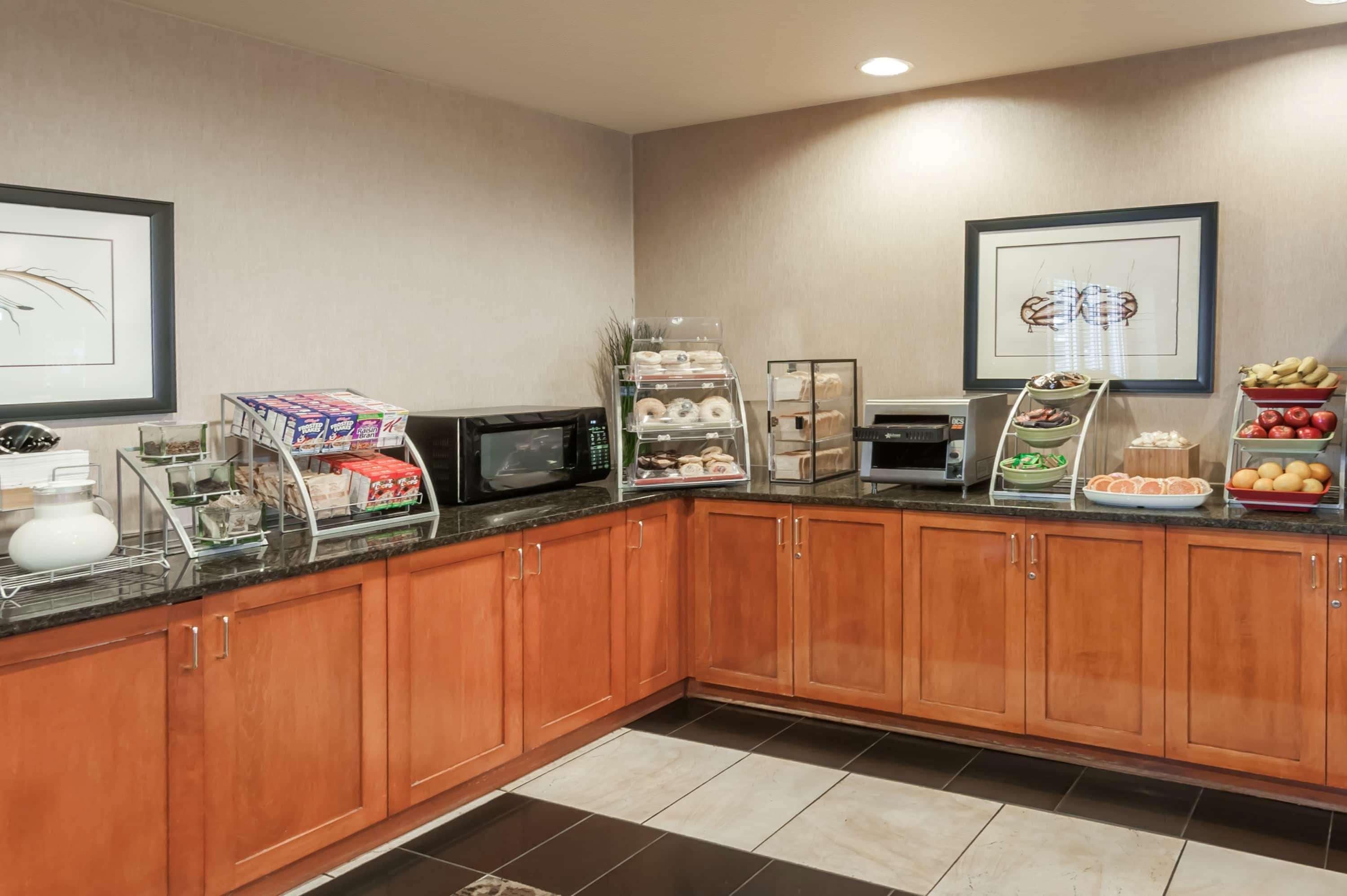 Wingate By Wyndham - West 3*