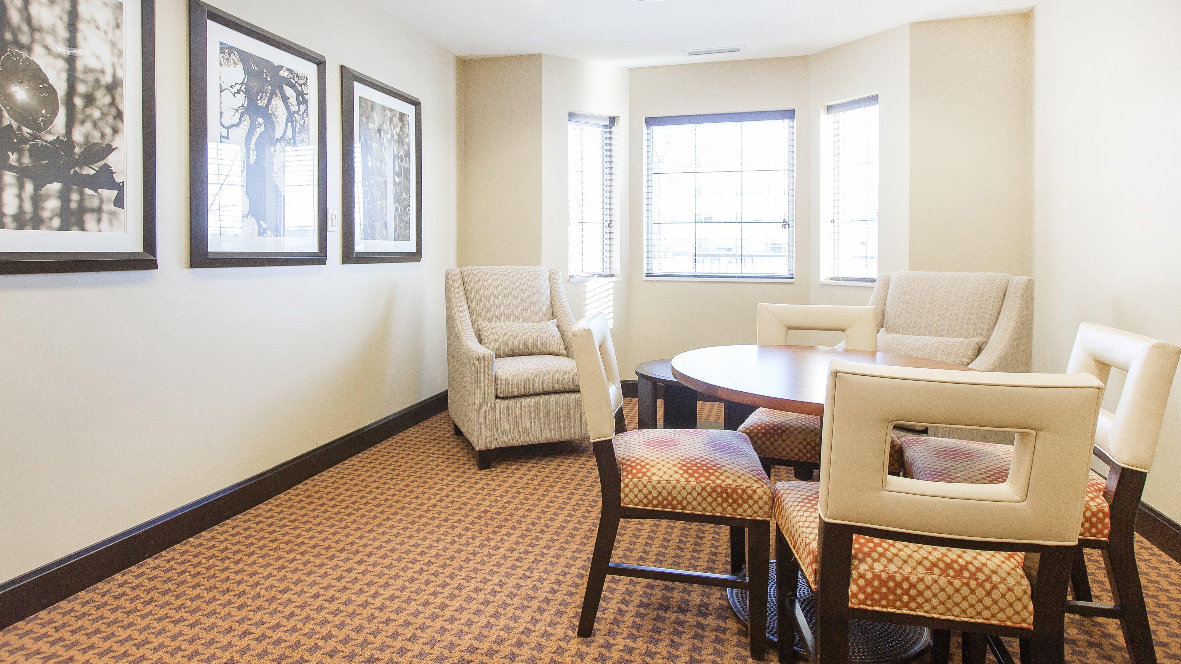 Staybridge West By Ihg 3*