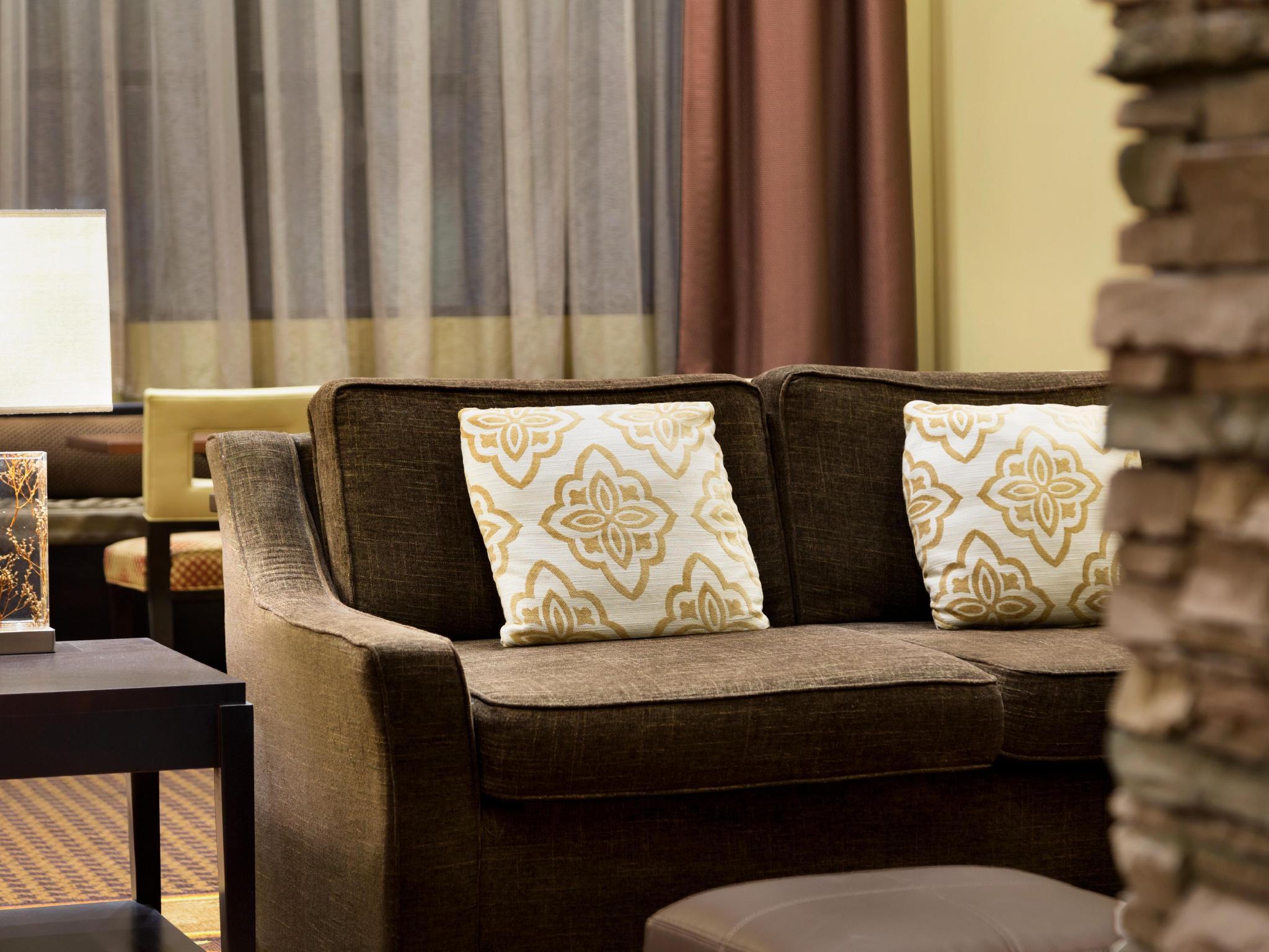 Hotel Staybridge West By Ihg 3*
