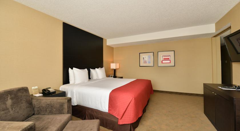 & Convention Center Hotel 3*