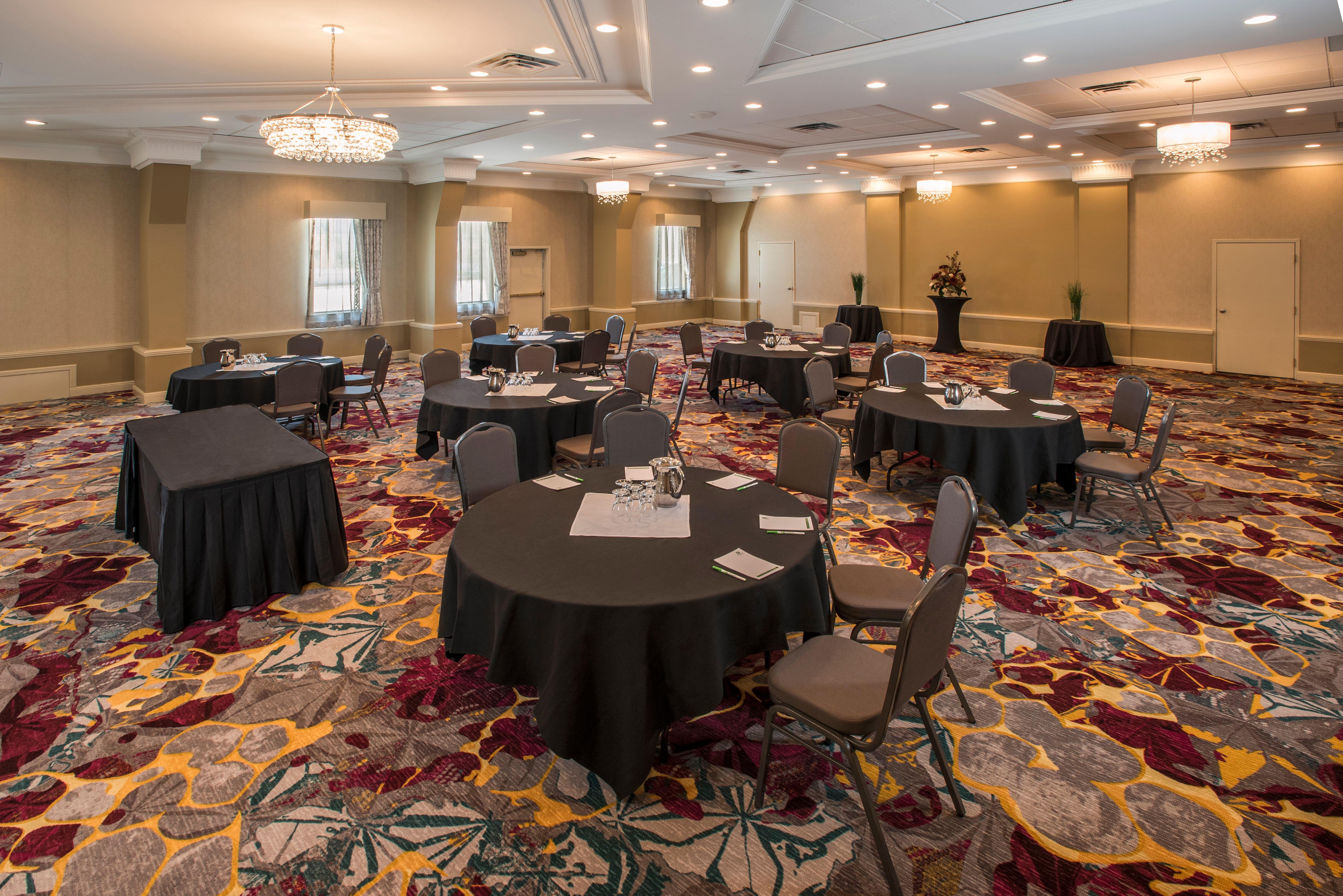 Hotel Conference Centre South By Ihg Edmonton