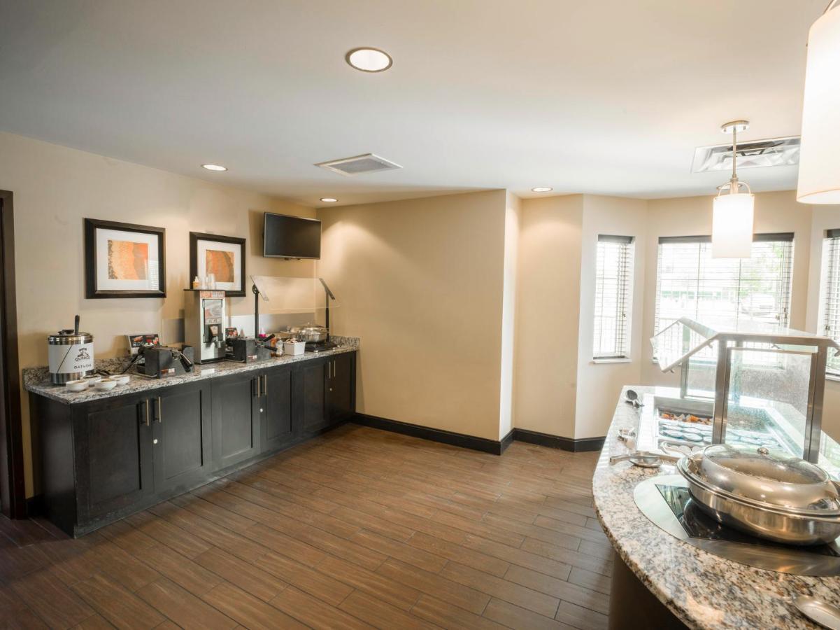 Staybridge West By Ihg Hotel 3*