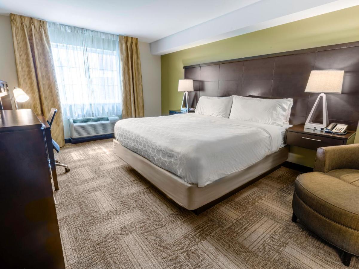 Staybridge West By Ihg 3*