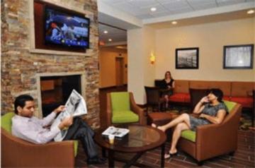 Hampton By Hilton South Hotel