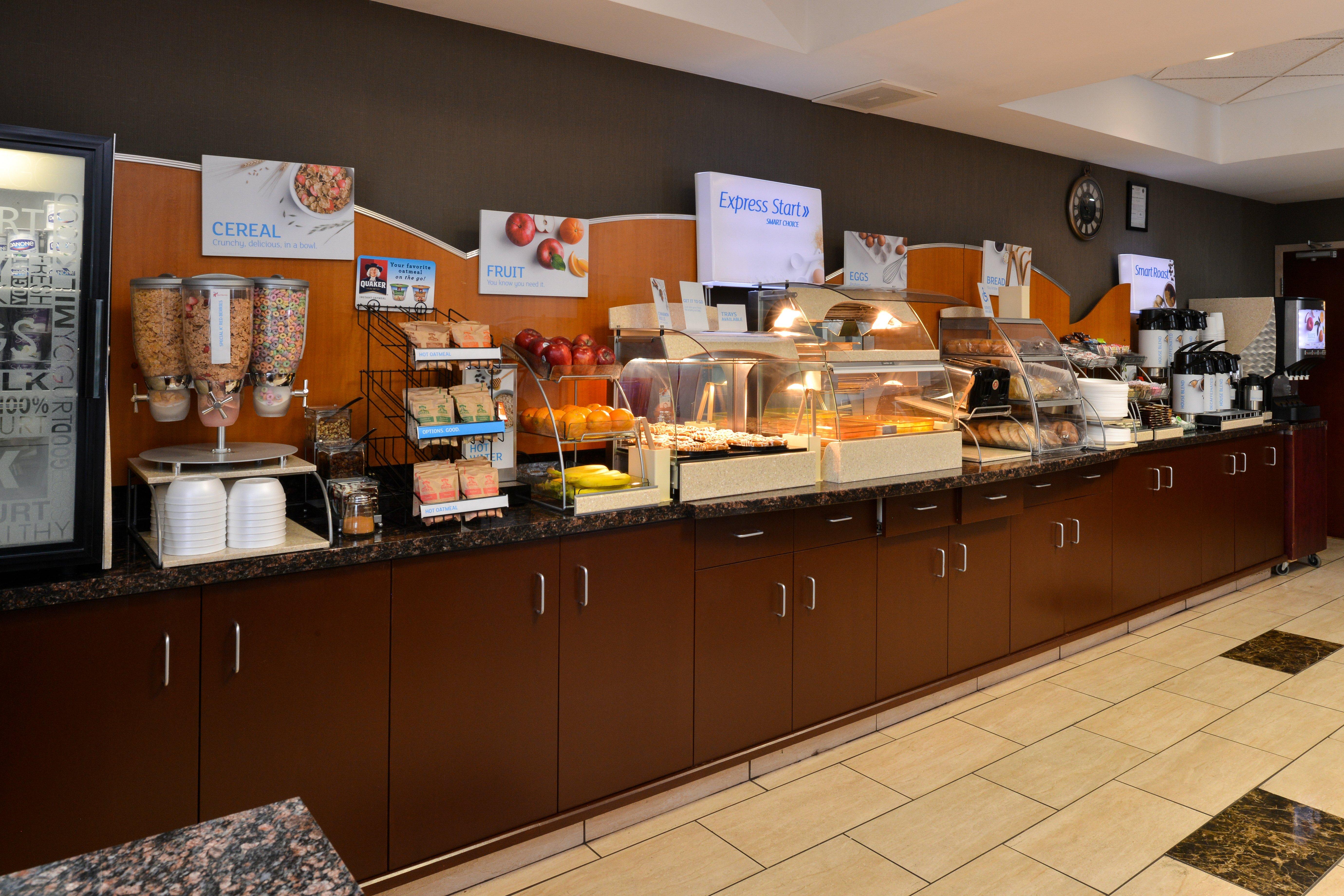 Express North By Ihg Hotel 3*