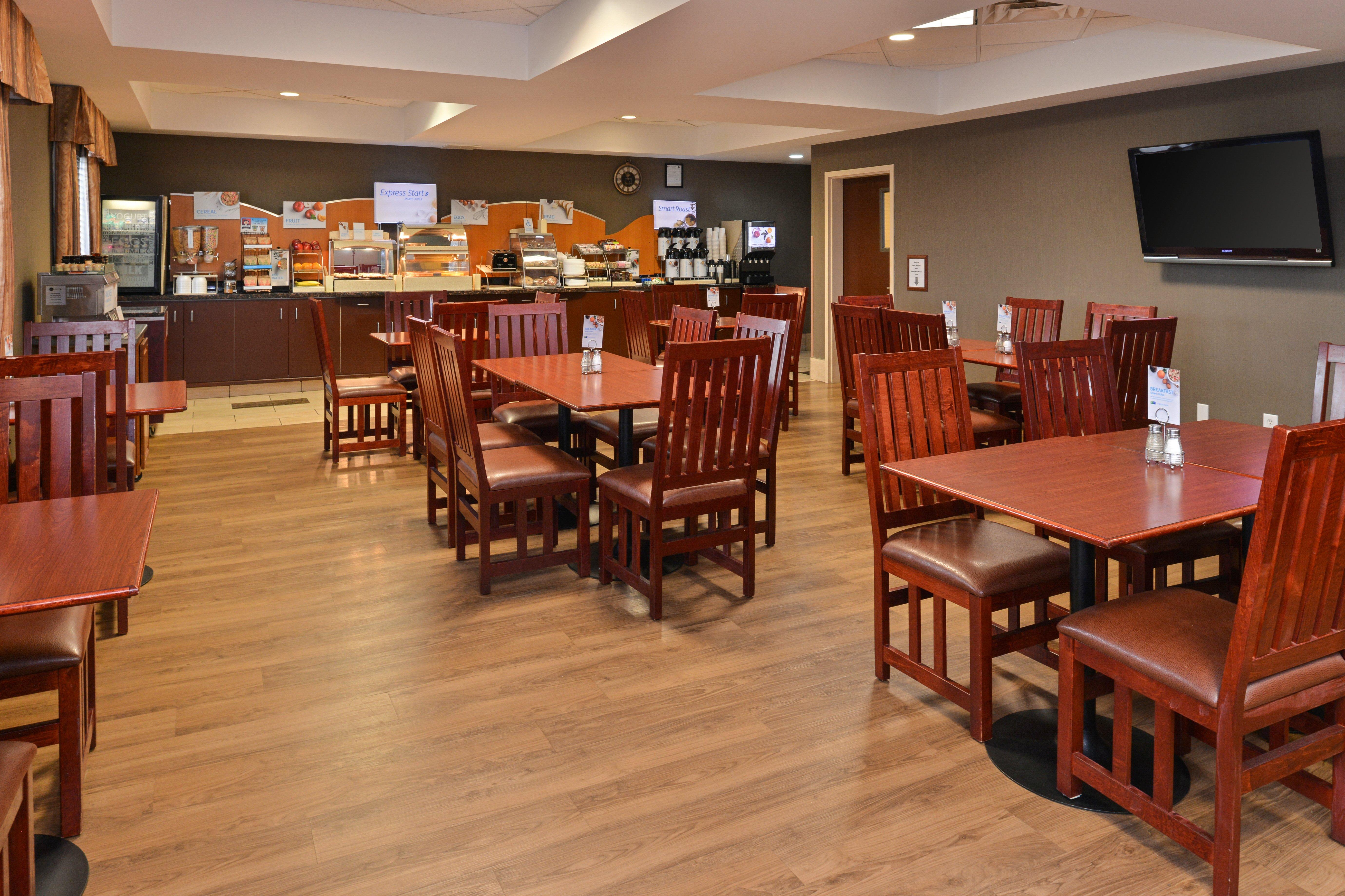 Express North By Ihg Hotel Edmonton