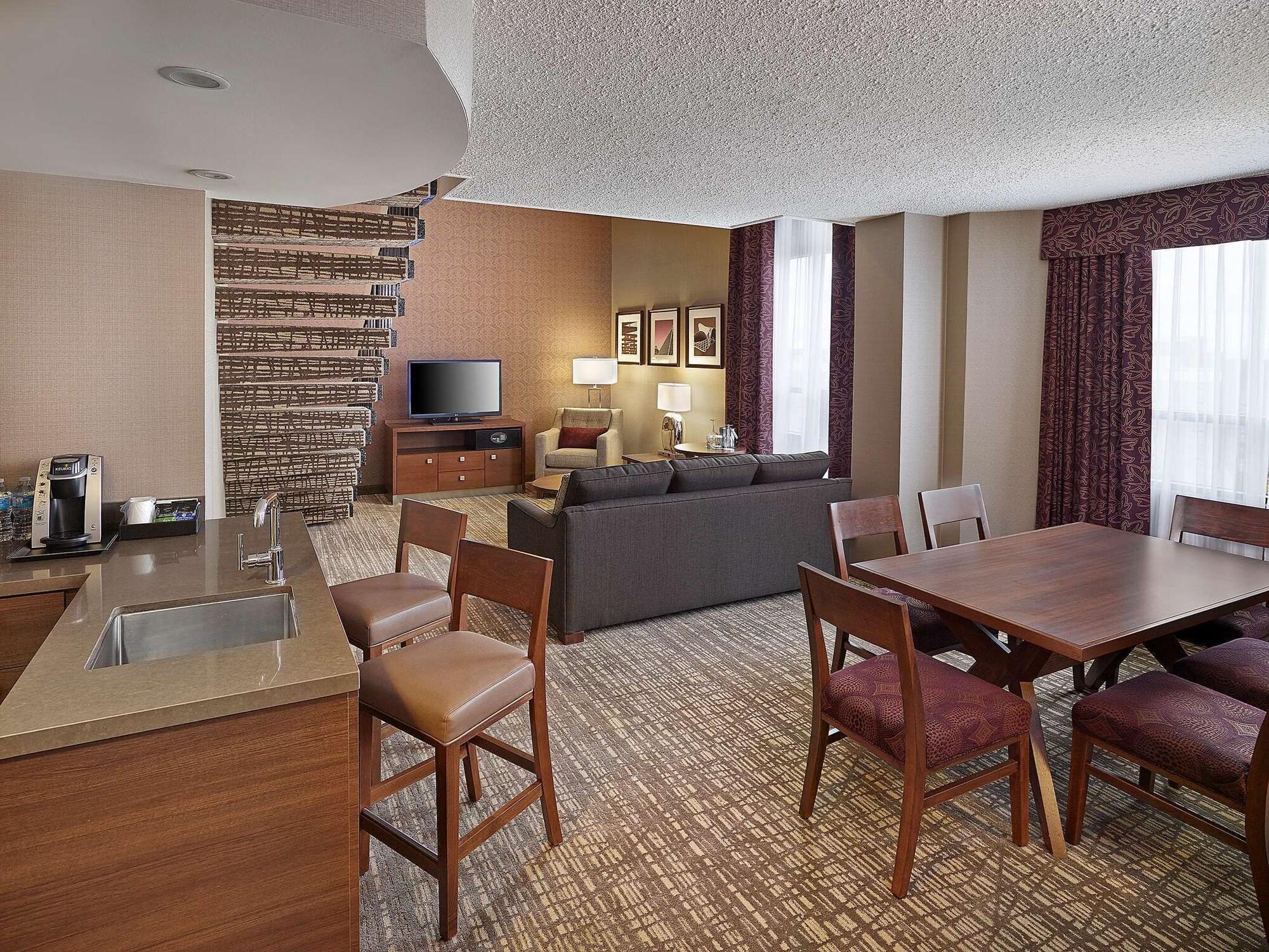 Doubletree By Hilton West 4* Edmonton