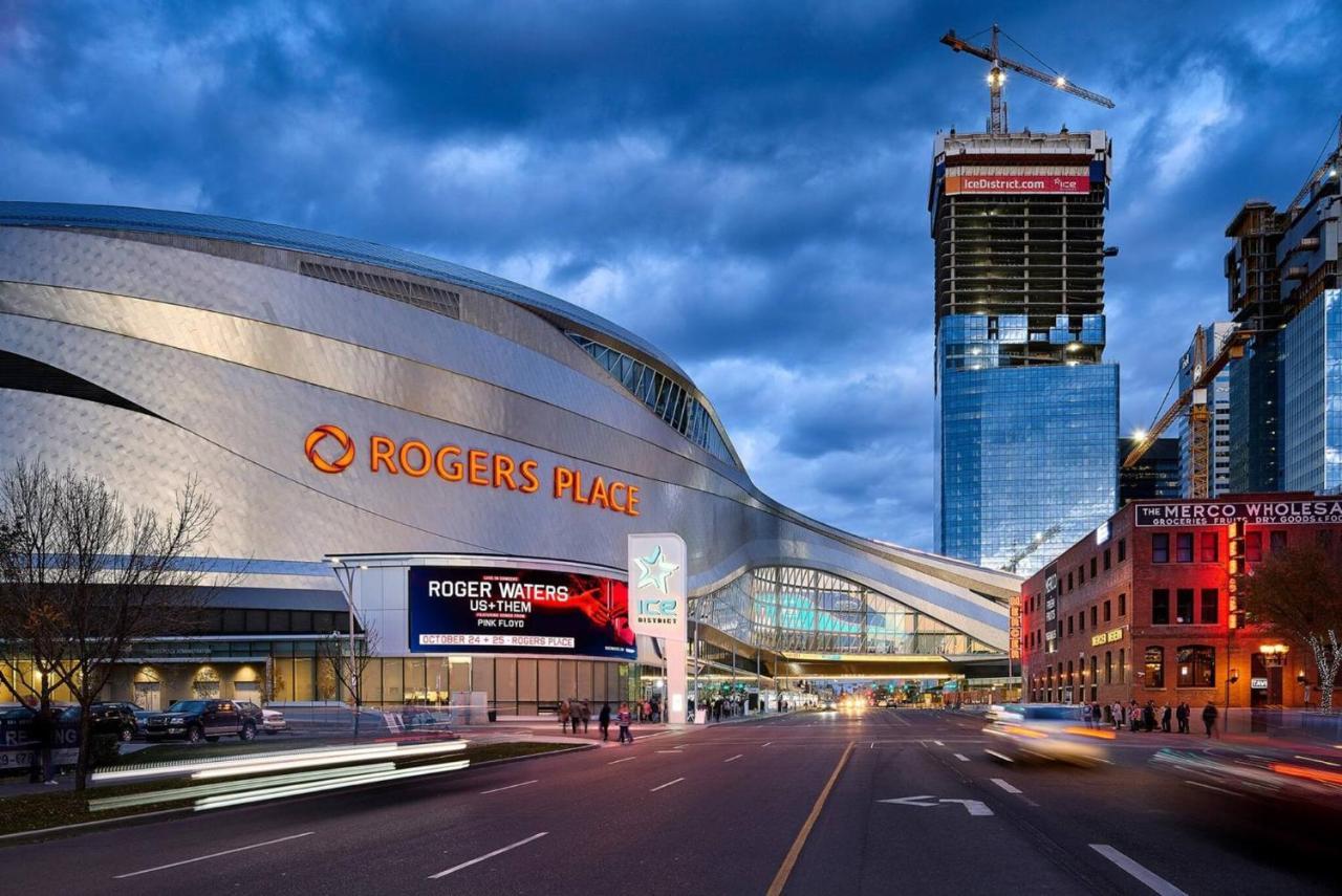 Historical Building 1br 1ba Walk To Rogers Place Apartment