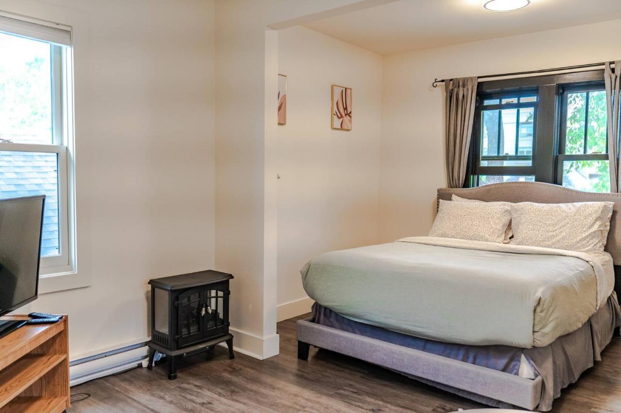 Apartment Historical Building 1br 1ba Walk To Rogers Place Edmonton