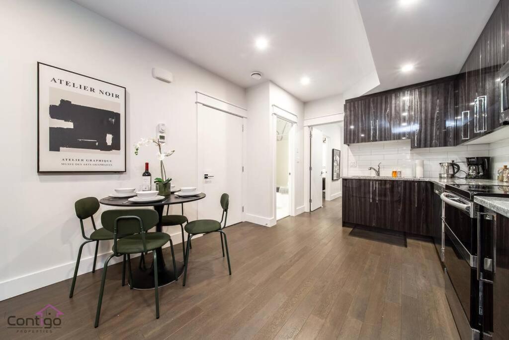 La Maison, Near University & Dt, 2br Bsmt Suite, King Bed! Apartment Edmonton