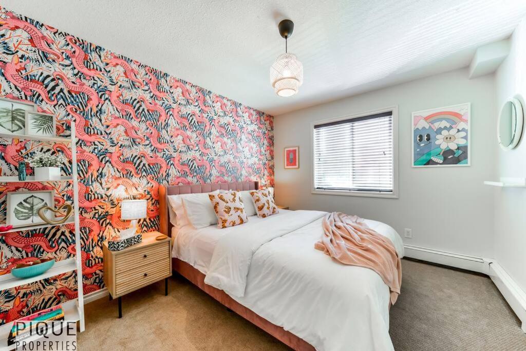 Apartment The Breakfast Club - King Bed & Ac - Patio - Ug Park Edmonton