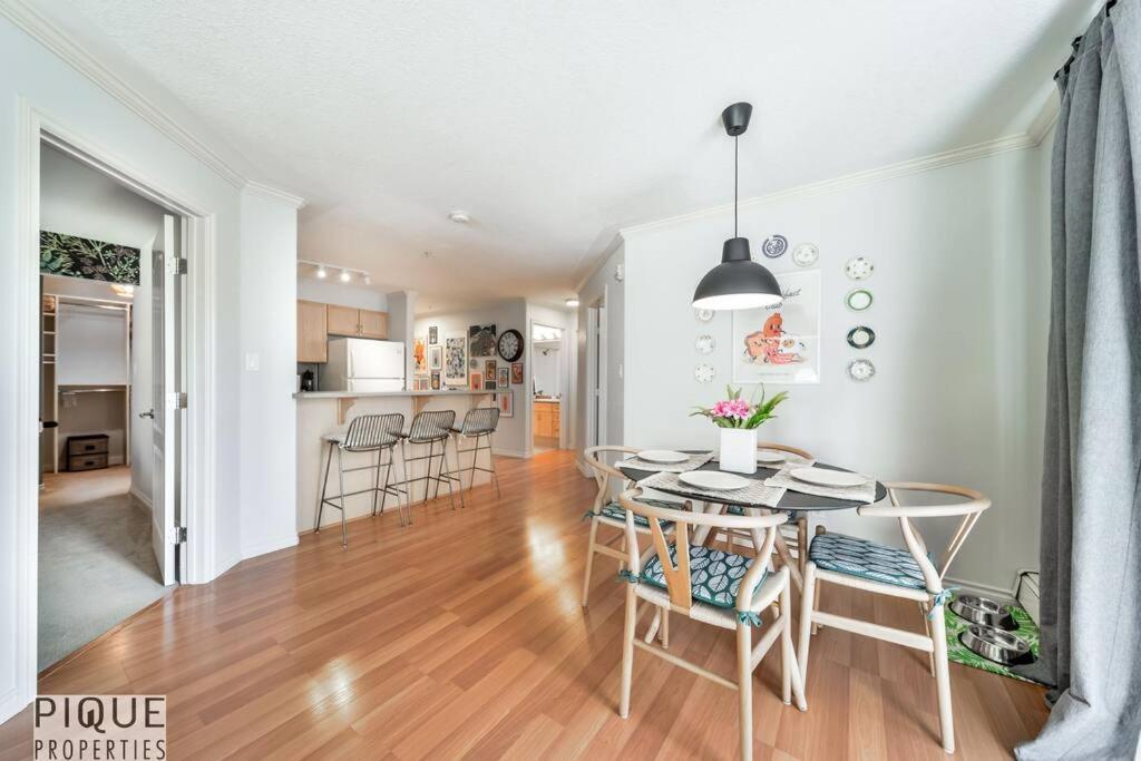 The Breakfast Club - King Bed & Ac - Patio - Ug Park Apartment