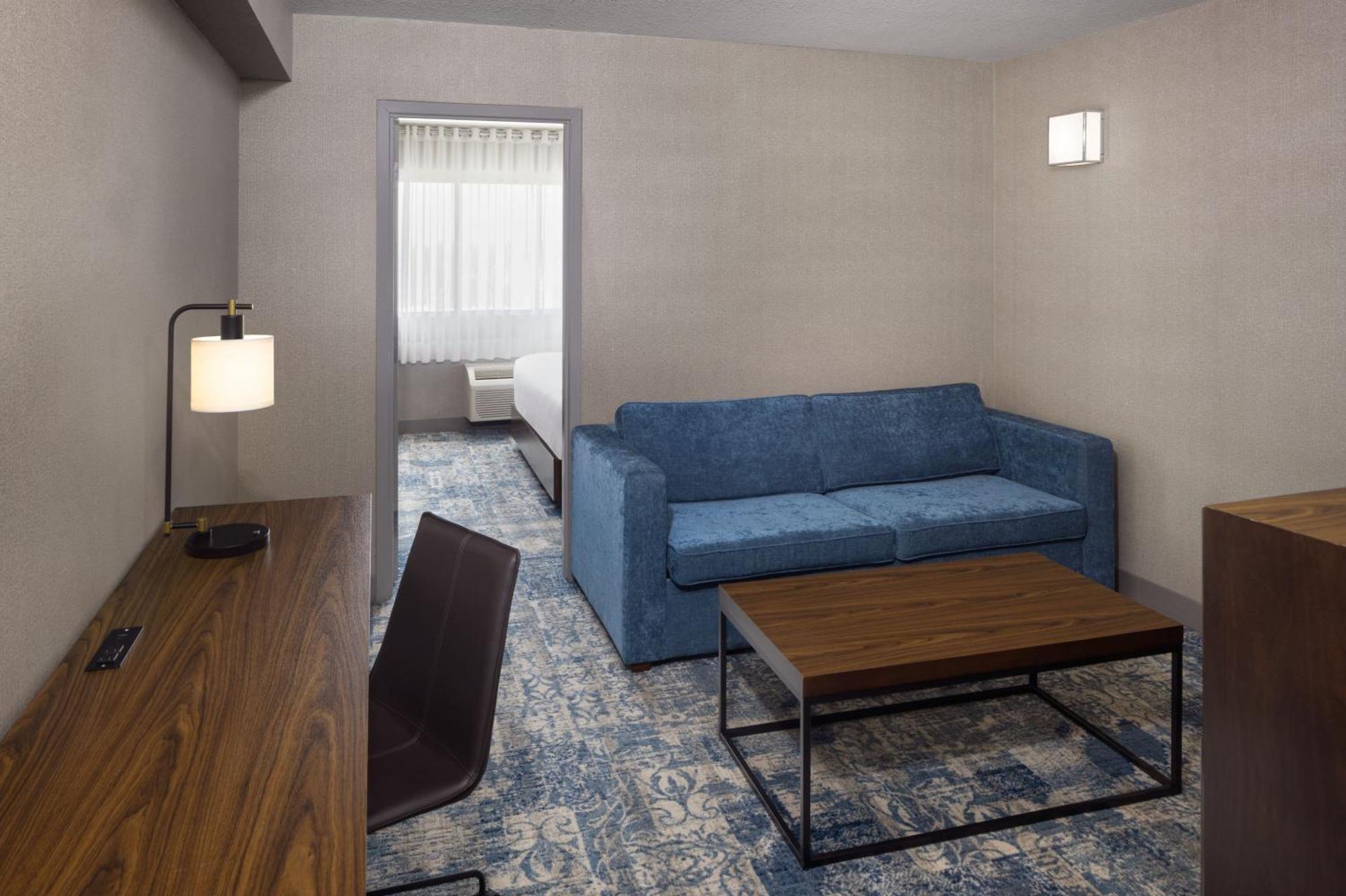 Four Points By Sheraton South Edmonton