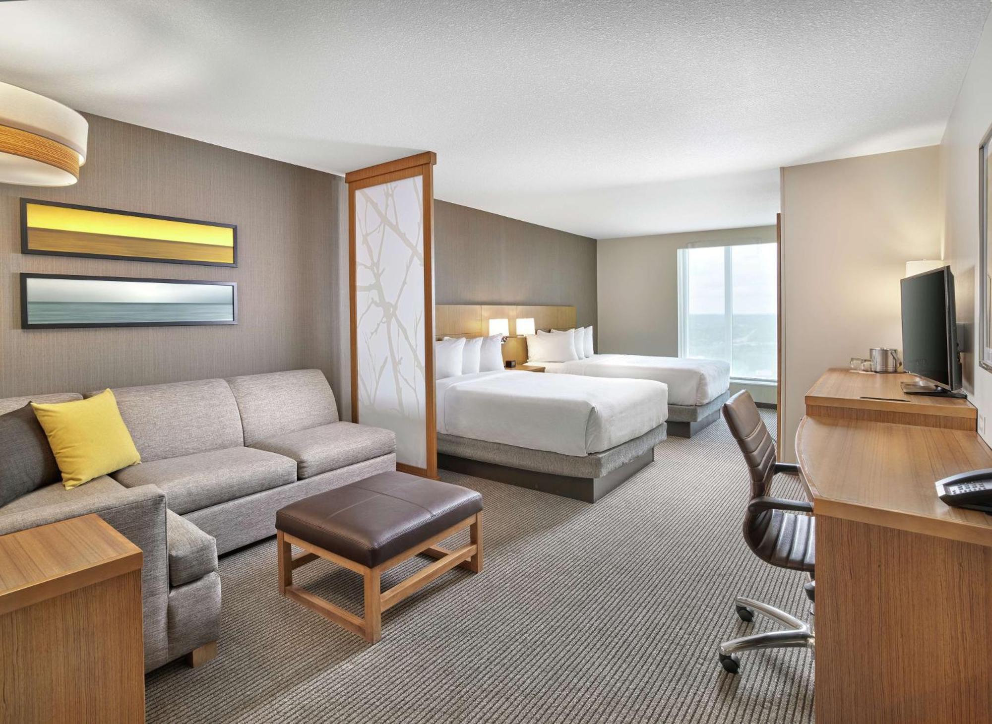 Doubletree By Hilton Downtown Hotel 4*