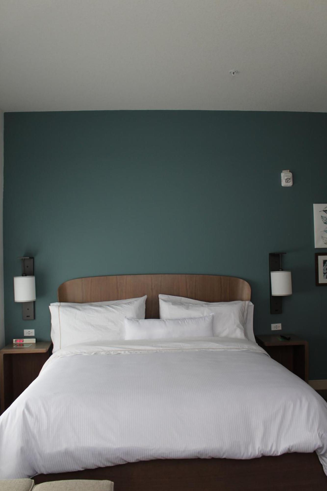 Element West Edmonton
