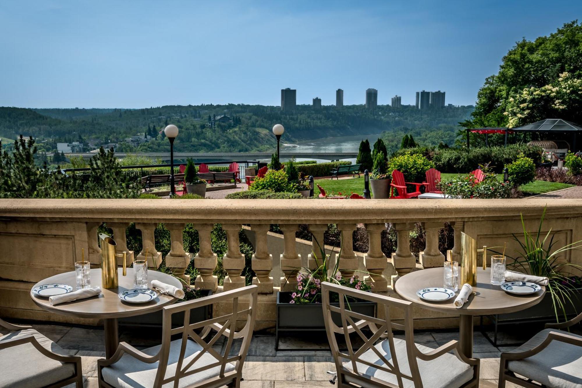 Fairmont Macdonald Hotel Edmonton