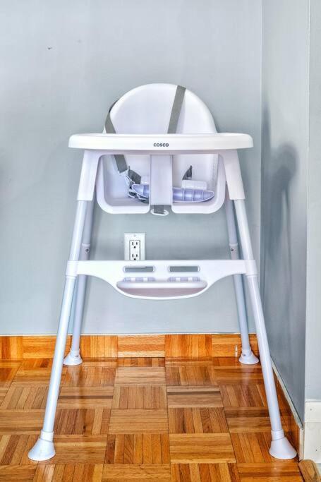 Holiday home Comfy Getaway - Walk To West Ed Mall *