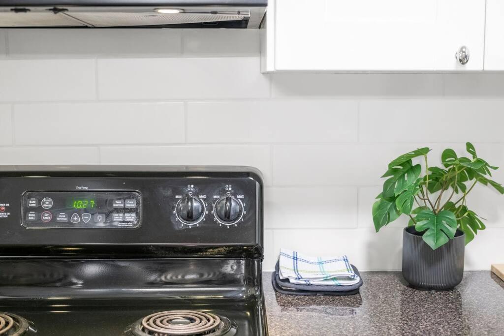 Apartment Modern & Unique Unit Edmonton