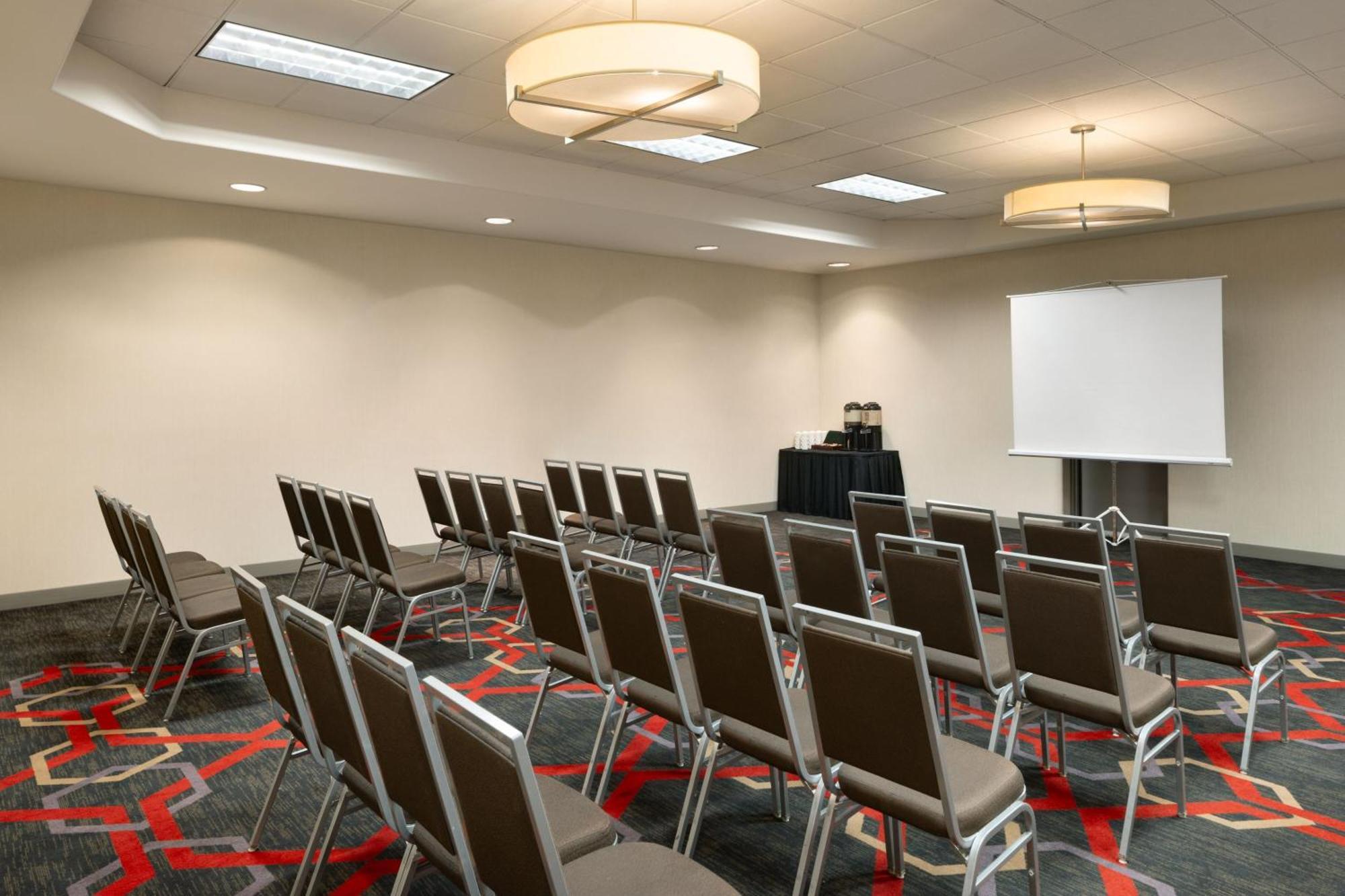 Hotel Four Points By Sheraton South Edmonton