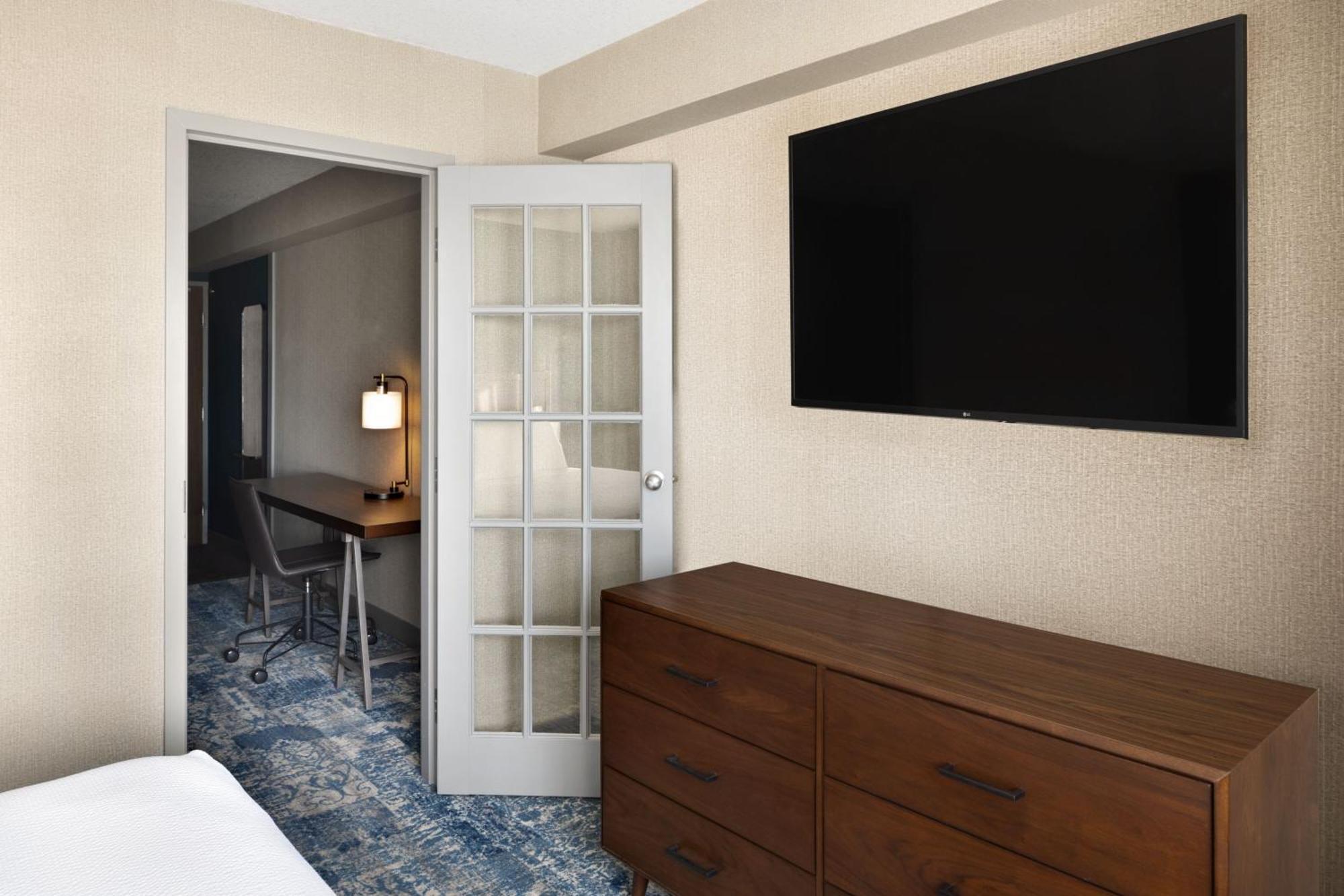 Hotel Four Points By Sheraton South